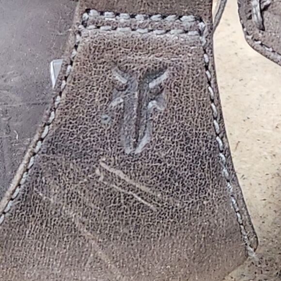 Frye Brown Leather Beaded T Thong Sandals Flats Boho Size Cross stitch - Picture 9 of 16